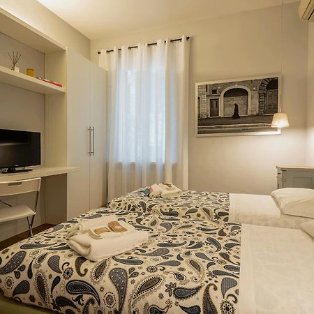 Fotofever Apt, Two Bedrooms With Air Conditioned In Elegant Shopping Area, Close To Vatican City Rome Buitenkant foto