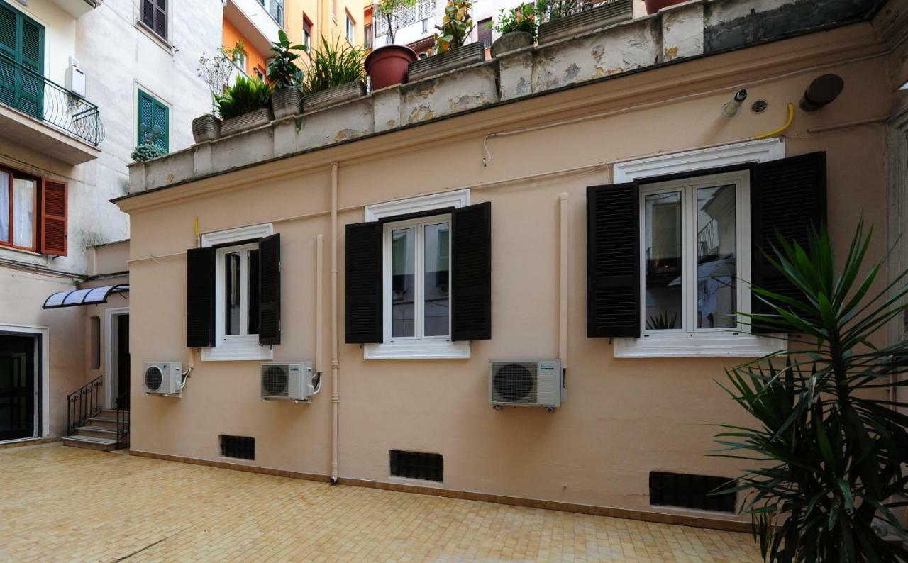Fotofever Apt, Two Bedrooms With Air Conditioned In Elegant Shopping Area, Close To Vatican City Rome Buitenkant foto