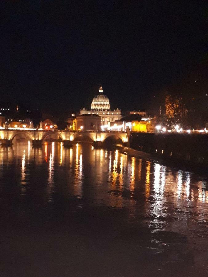 Fotofever Apt, Two Bedrooms With Air Conditioned In Elegant Shopping Area, Close To Vatican City Rome Buitenkant foto